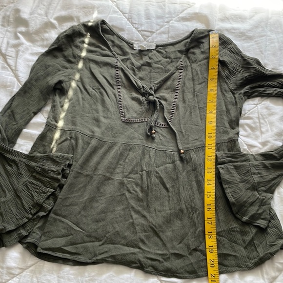 GUC Socialite Green Blouse - Picture 1 of 7